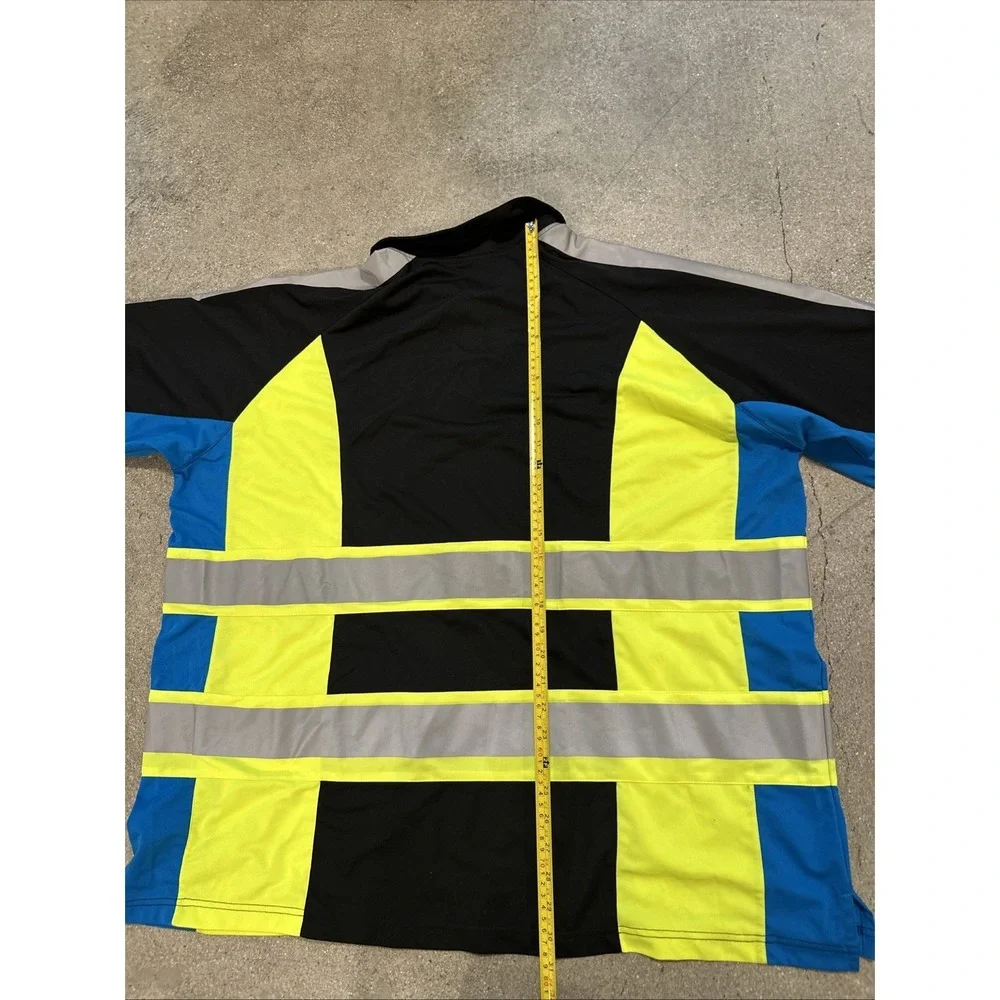 Aramark shirt men